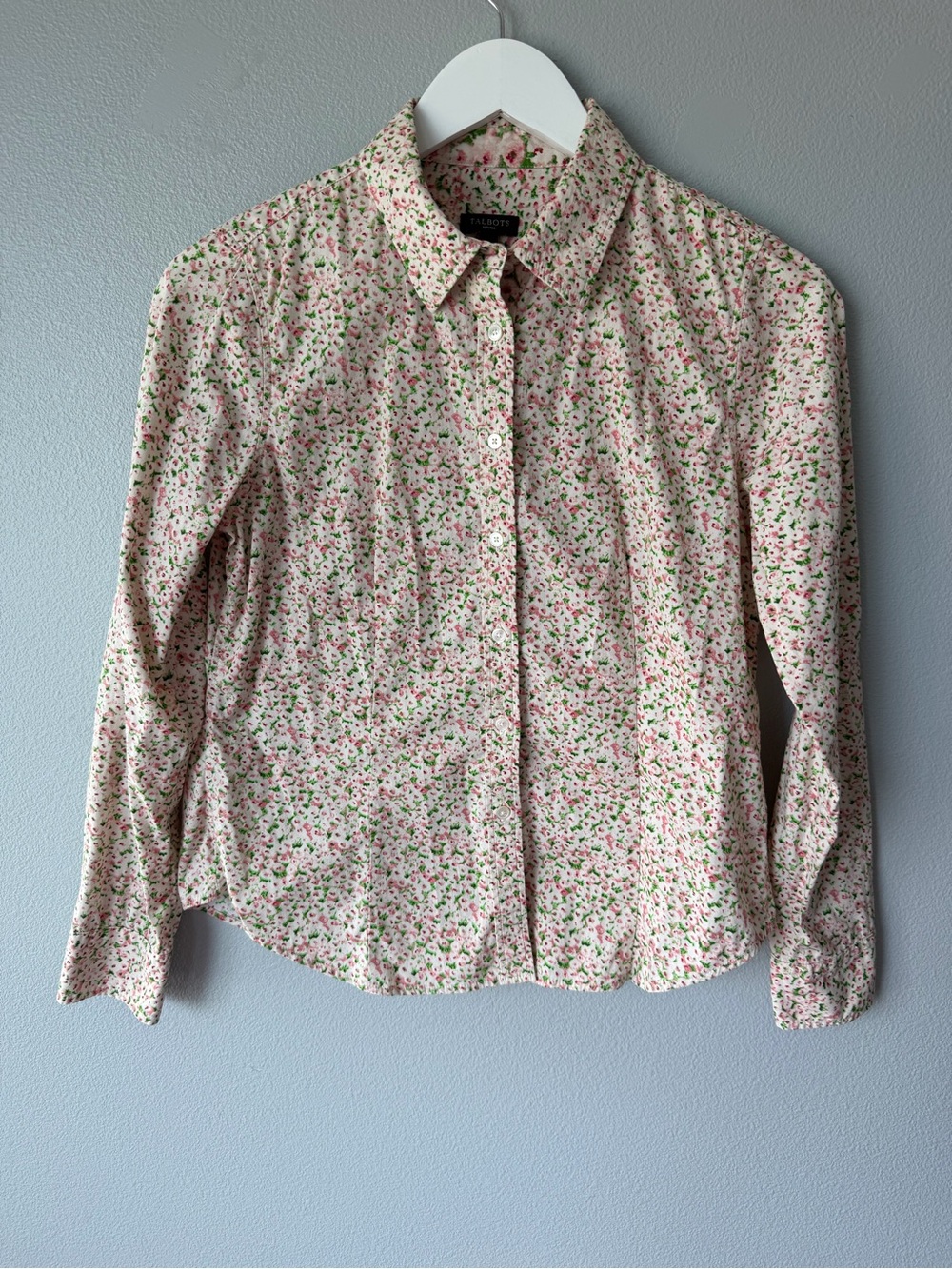 Talbots cream pink floral long sleeve cotton blend button down top Women’s sz 6P